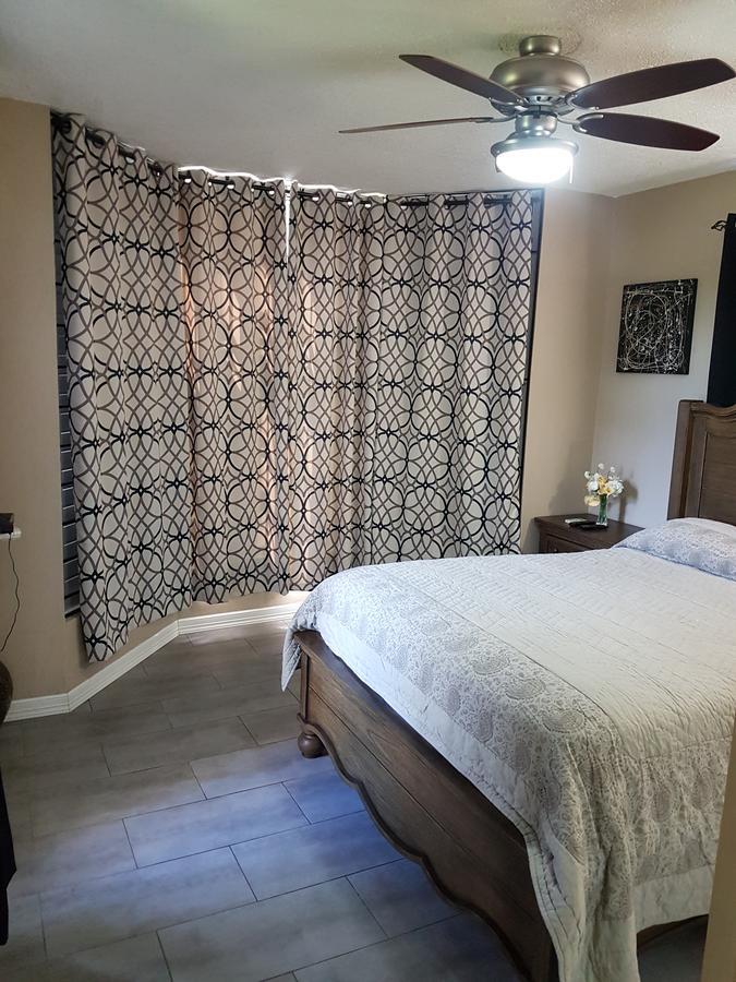 Skycastle Oasis Apartamento Ocho Rios Exterior foto
